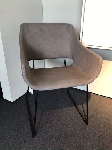 Abverkauf für Luxusmöbel bei Hutle in Dornbirn